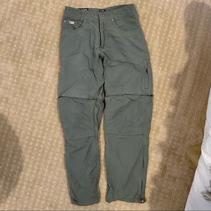 Kuhl Men’s Zip-off hiking pants/shorts Size 30x32